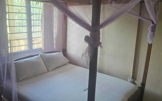 Yomoke Hotel Miritini