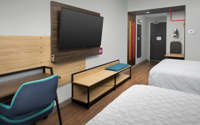 Tru by Hilton Jacksonville Airport I-95