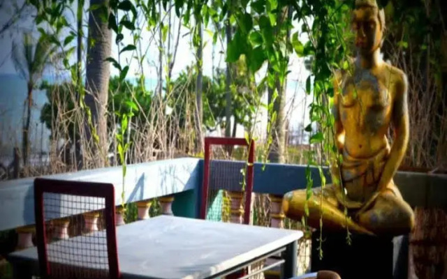 Beach Bubbles - Auroville Beach Resort