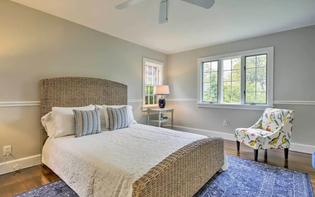 Spacious Getaway W/deck - Walk to Nantucket Sound!