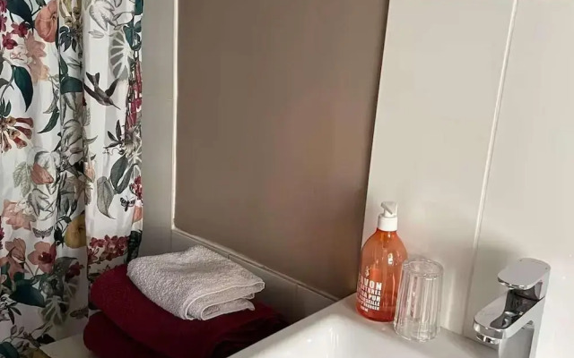 The Dairy - Seaside Couples Escape in Whitstable