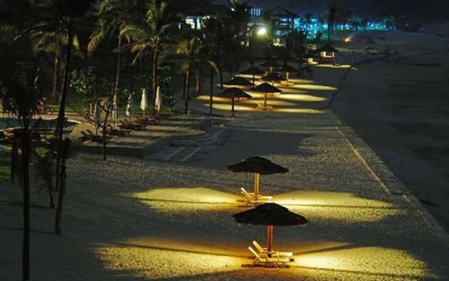 Sunny Paradise Resort