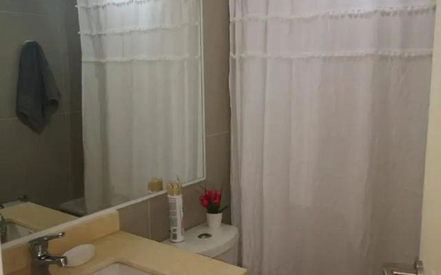 Depto 1 Dormitorio Centro Blanco 702