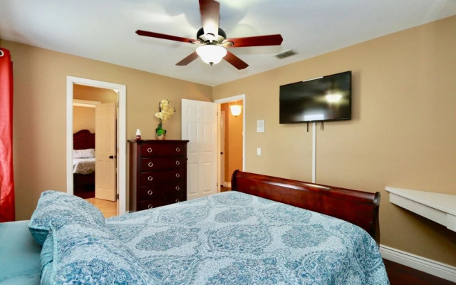 Villa at Pleasant Lake