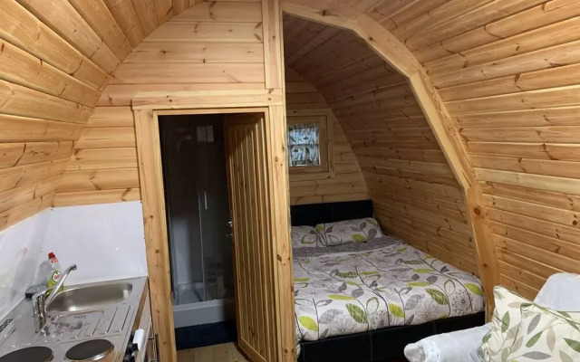 Skye Pod