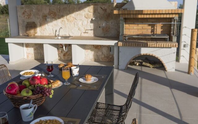 Exclusive Sea View Villa Madelaine