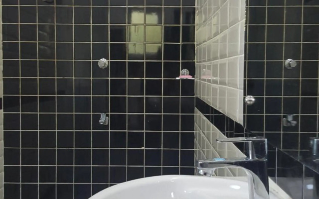 Ocean Caves, Balapitiya