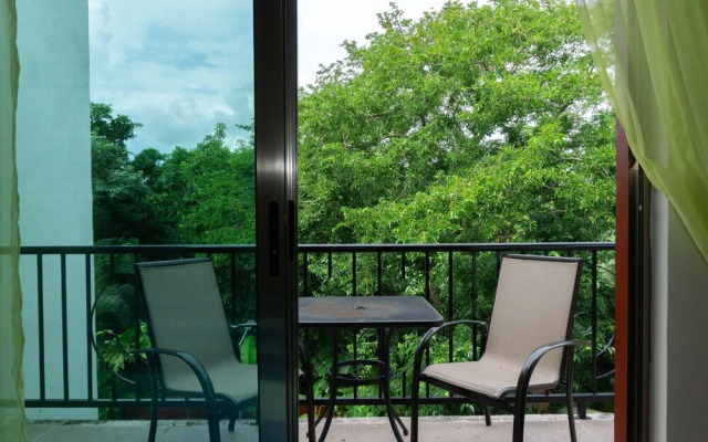 Paseo Del Sol Cenote 304 3 Bedroom Condo by RedAwning
