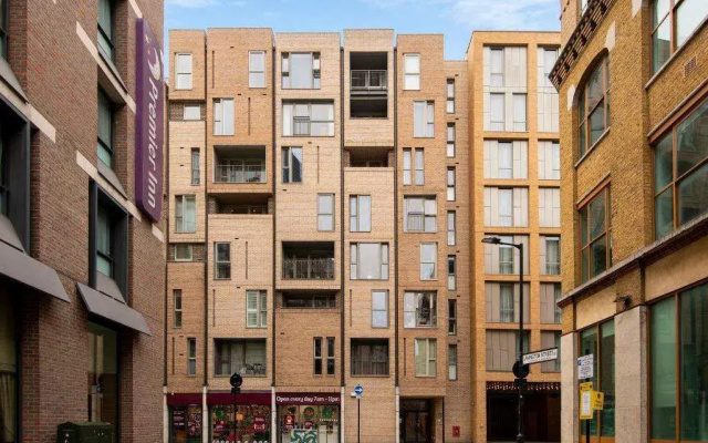 Great Suffolk Street Apartments in Waterloo by MySquare