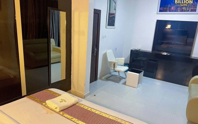 Billion Suite Hotel