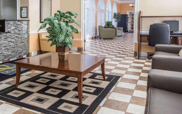 Quality Inn Richmond Hill - Savannah I-95