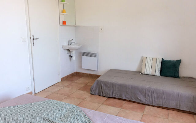 Holiday Home Domaine des Collieres