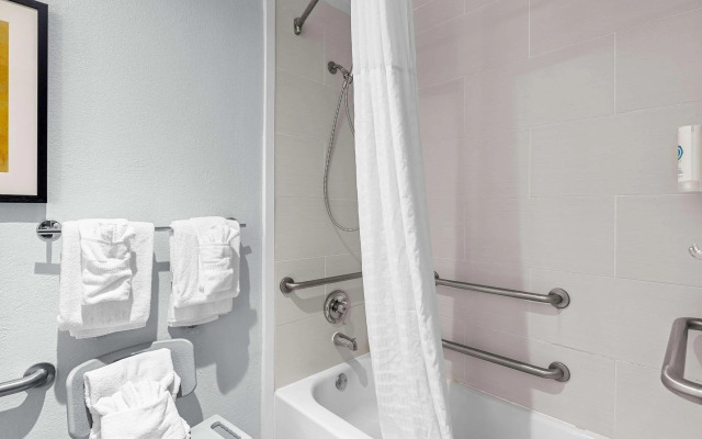 Comfort Inn & Suites Staunton