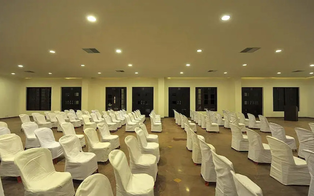 Ambatty Greens Resort