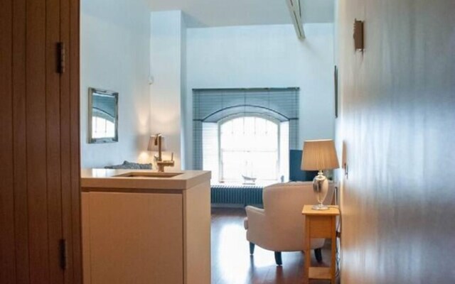 Charming 1-bed Apartment in Royal William Yard