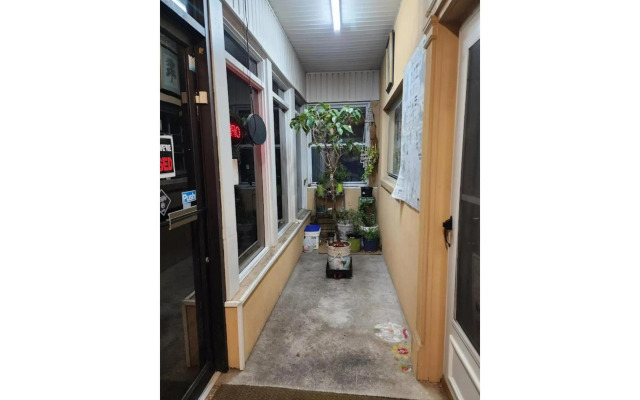 Hotel O Relax Inn Lewisburg near I-64