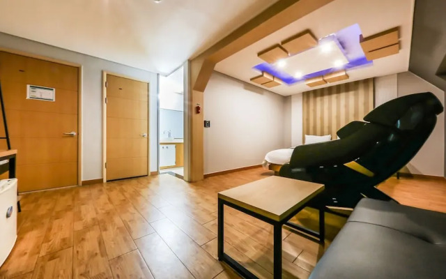 Daejeon Dunsan Hotel Wisley & Bourbon