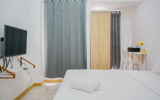 New Furnished with Cozy Stay Studio @ M-Town Residence Apartment