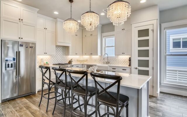 Skin And Bones 4 Bedroom Home