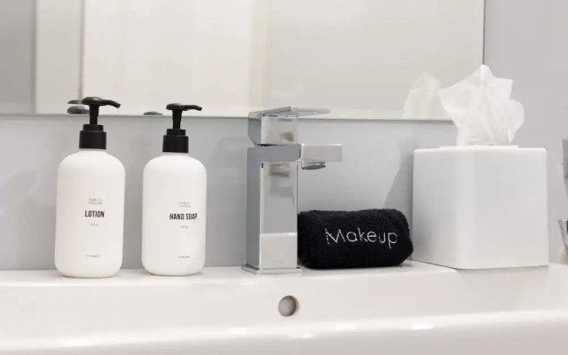 Sosuite 2BR Apt w W/d, Gym, Lounge