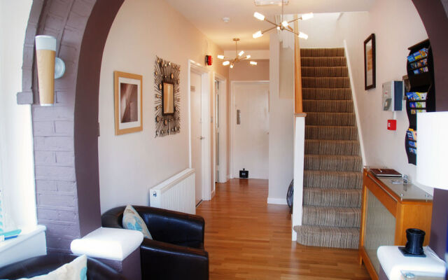 Waters Reach Guest House