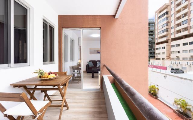 Home2Book Charming Apartment Santa Cruz, Wifi