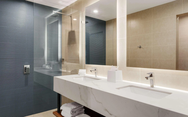 Hilton Garden Inn San Jose Airport City Mall