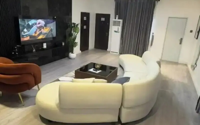 Afgo Luxe Apartment