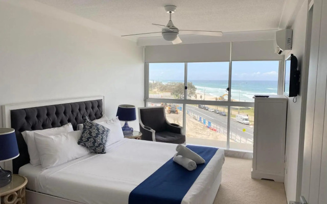Hi Surf Beachfront Resort Apartments