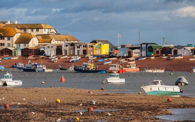 Sian Shaldon in Shaldon