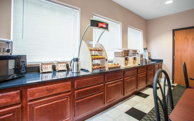 Econo Lodge Harrisburg - Hershey