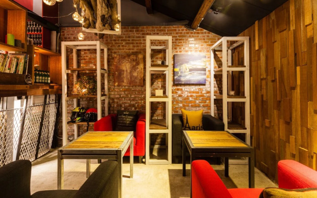 Original Hostel