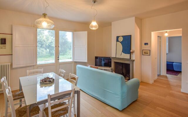 Stunning Home in Orentano With 2 Bedrooms and Wifi