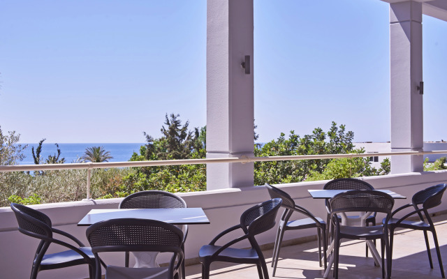 Miraluna Village & Spa