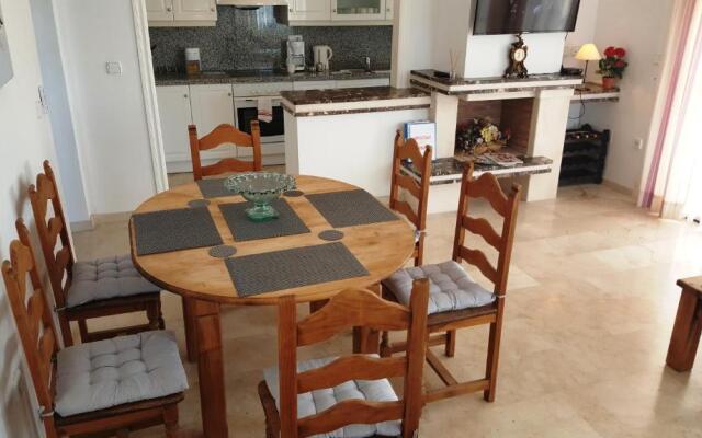 755 Las Ramblas Golf