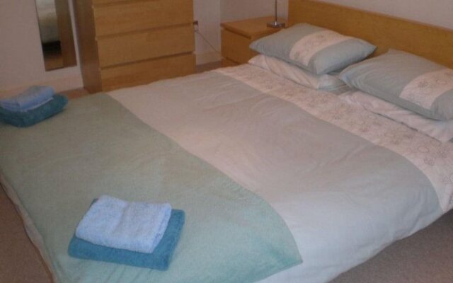 Flat 5 Cardiff