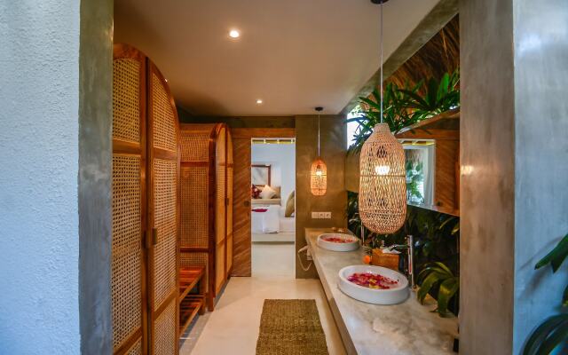 Mahi Mahi Villa & Suites