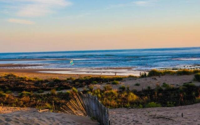 Appartement Les Sables-d'Olonne, 3 pièces, 6 personnes - FR-1-325-4