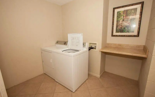 Waterview Towers by Holiday Isles