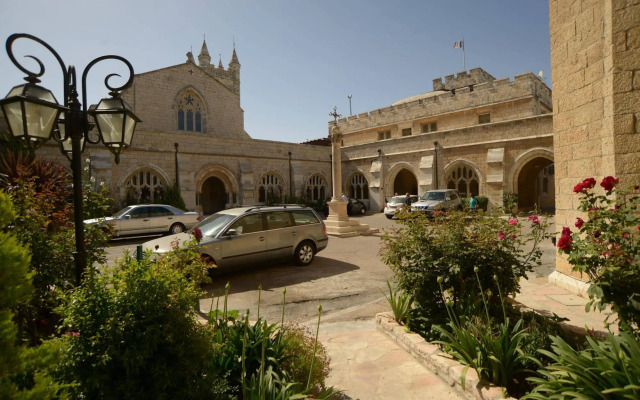 St. George’s Cathedral Pilgrim Guesthouse – Jerusalem