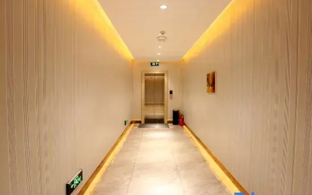 Super 8 Hotel (Fusong Commercial Street)