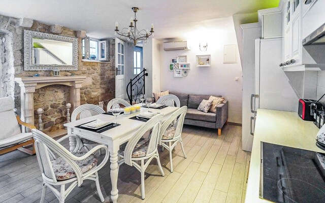 Amazing Home in Korcula With Wifi and 3 Bedrooms