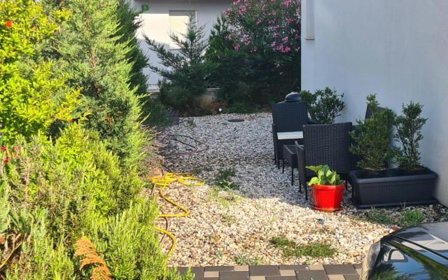 STUDIO apartment Doki