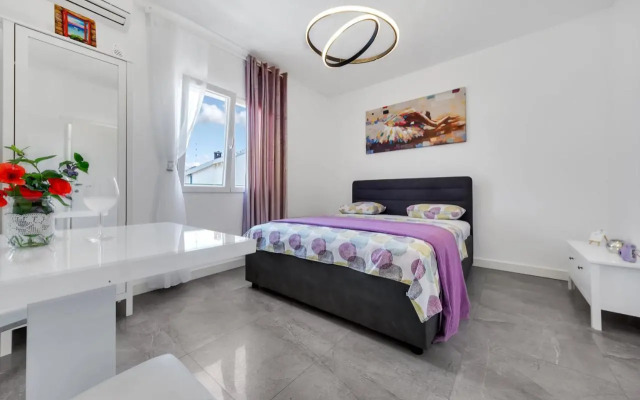 Apartments & Rooms Safić