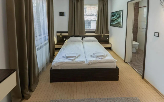 Kadiyata Guest House