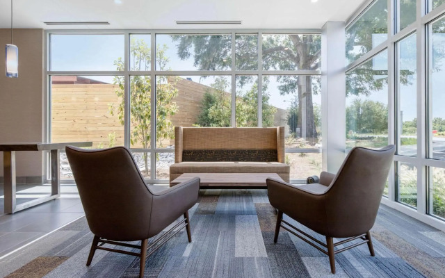 DoubleTree by Hilton Summerville Nexton