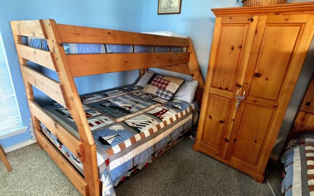 Blue Whale by RedAwning