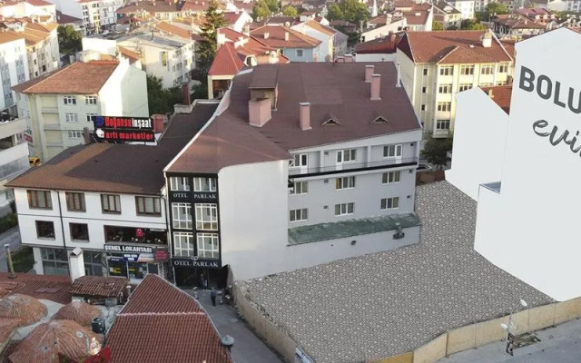 Parlak Otel