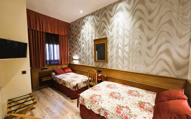 Hostal Hispano Argentino Gran Via