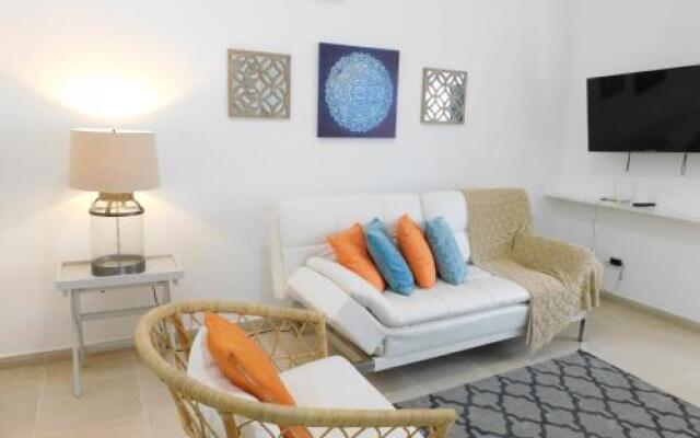 Cozy Apartment In The Center Of Bavaro. B205 Ideal Parejas